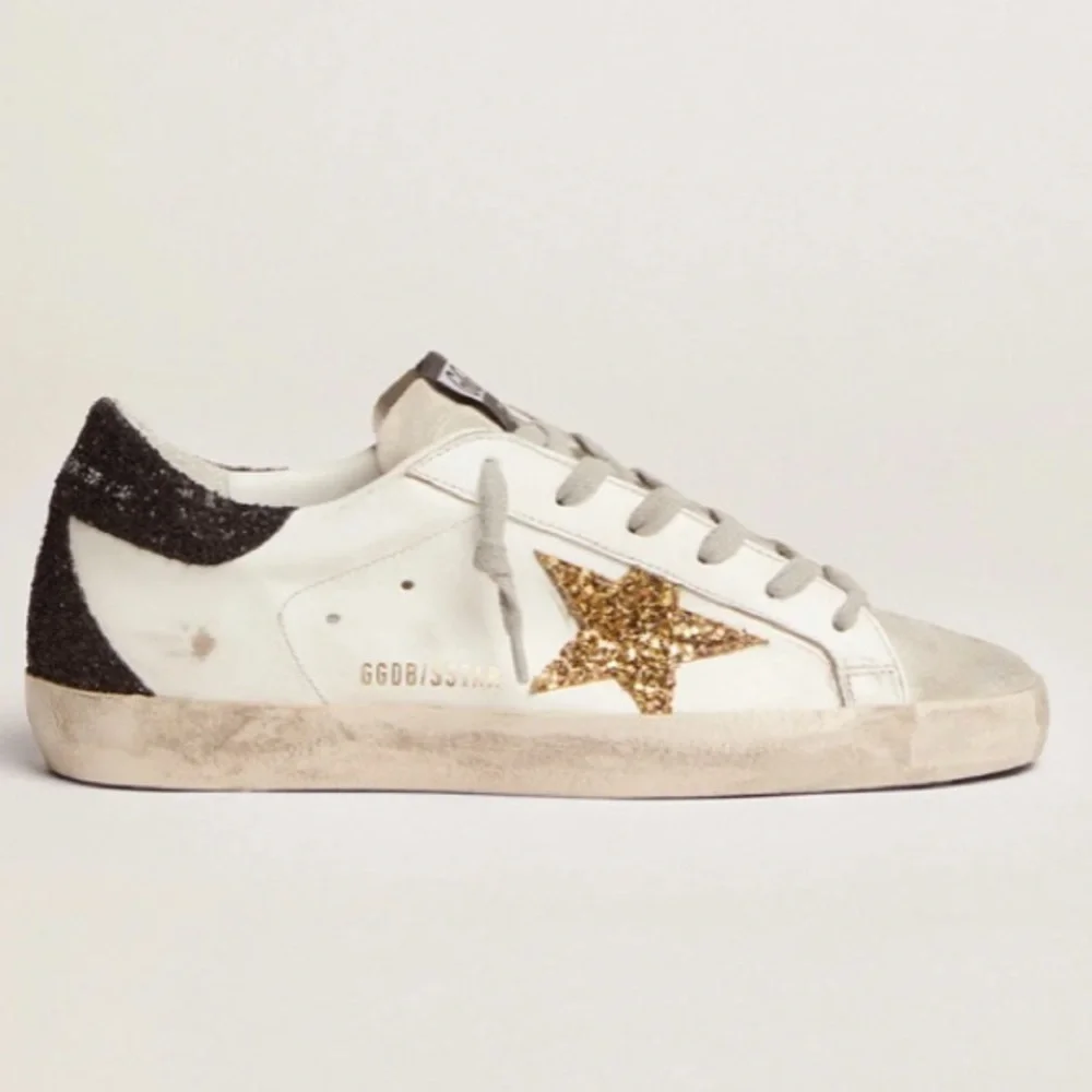 Golden Goose Super Star Black and Gold Glitter Lace Up Sneakers Size 38 - Picture 1 of 12